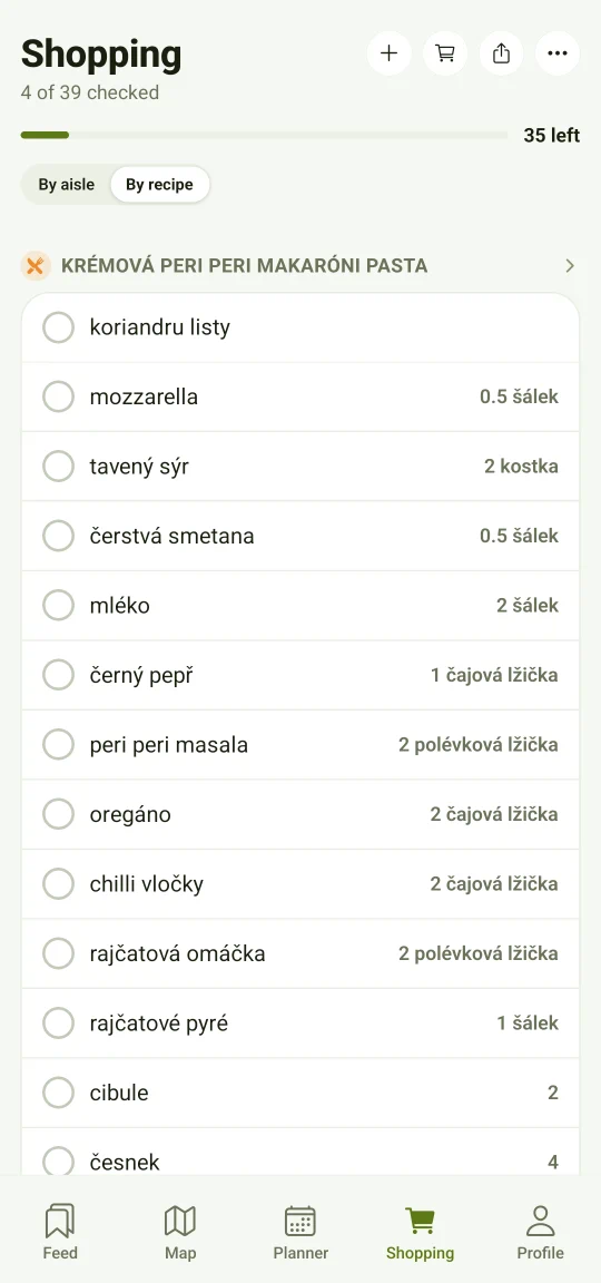 Una lista della spesa ordinata secondo le corsie del negozio e non per ricetta: una dose su ogni riga, spuntato quello che è già nel carrello — così il negozio lo giri una volta sola.