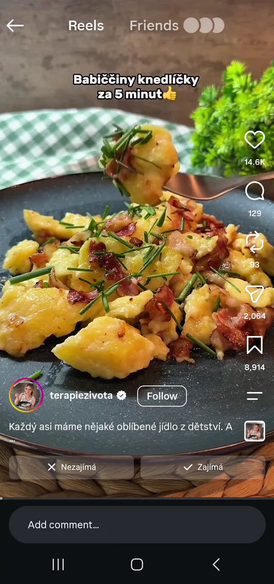Una grabación de la app: se comparte un post con StashFlow, vuelve como receta con sus ingredientes y los ingredientes acaban en la lista de la compra.